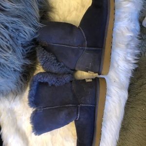 Blue uggs